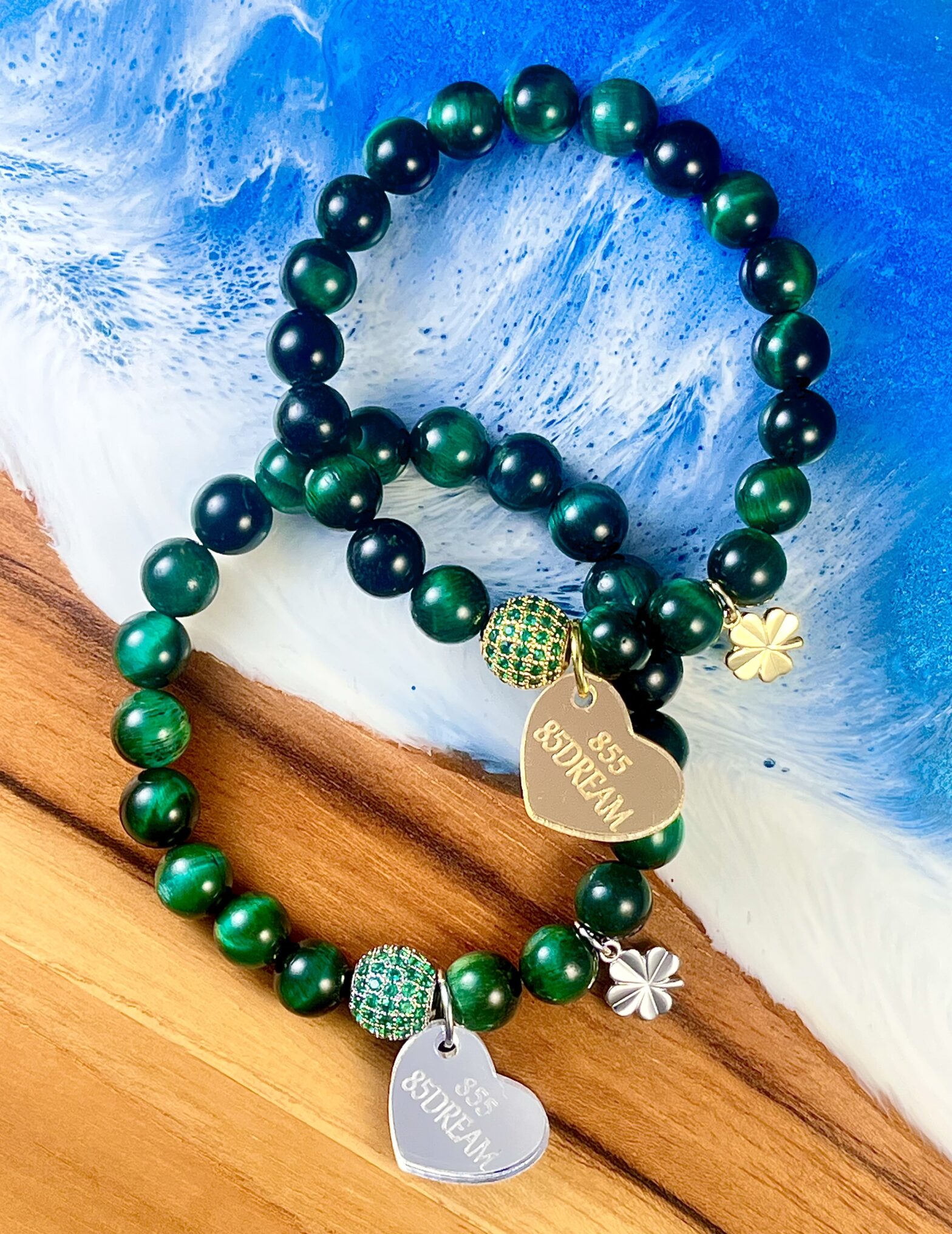 DREAM Charm Club – Bracelet of the Month